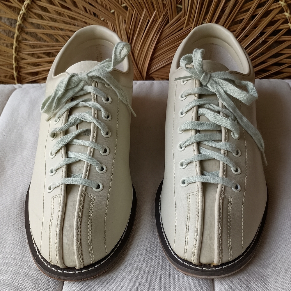 Vintage Brunswick Men's Cream Leather Lace-Up Bowling Shoes_10.5 - Picture 2 of 6